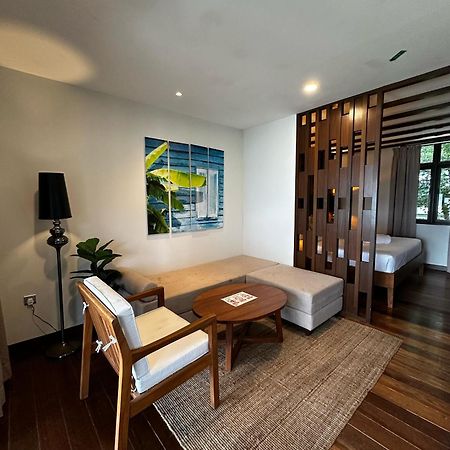 Beach Resort - Arwana Perhentian Besar Кампунг-Куала-Бесут Экстерьер фото